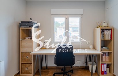 Resale - Villa - Los Balcones