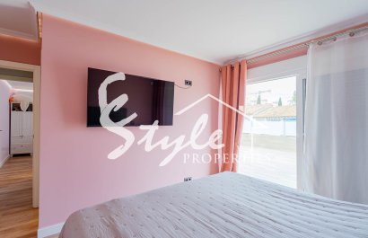 Resale - Villa - Los Balcones