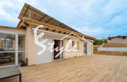 Resale - Villa - Los Balcones