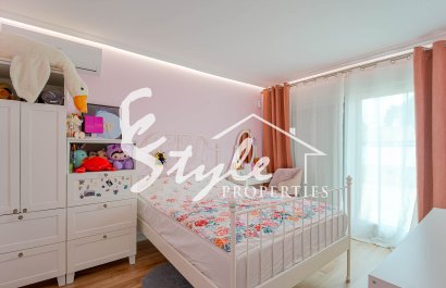 Resale - Villa - Los Balcones