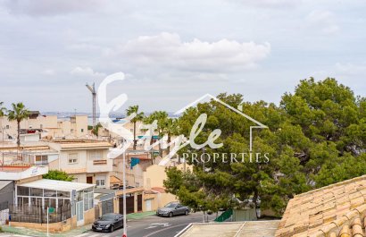 Resale - Villa - Los Balcones