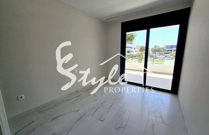 Resale - Apartamento - Orihuela-Costa - Playa Flamenca