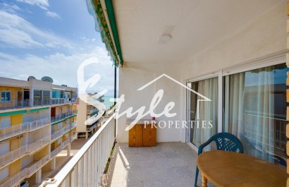 For sale top floor beach side apartment  in Punta Prima, Orihuela Costa, Costa Blanca. ID2697