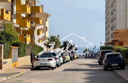 Resale - Apartamento - Punta Prima