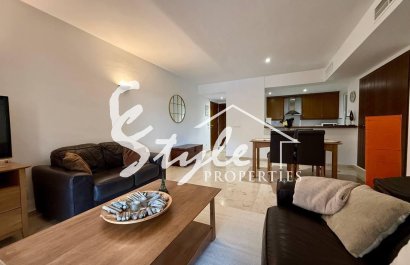 Resale - Apartamento - Punta Prima