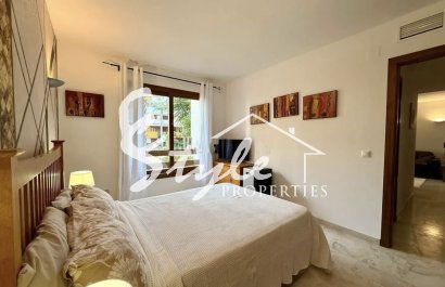 Resale - Apartamento - Punta Prima