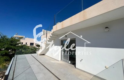 Resale - Villa - Mil Palmeras