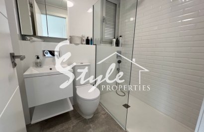 Resale - Villa - Mil Palmeras