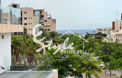 Resale - Villa - Mil Palmeras