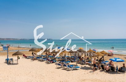 Resale - Villa - Mil Palmeras