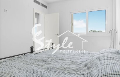 Resale - Villa - Mil Palmeras