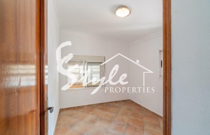 Reventa - Villa - Torrevieja - Los altos
