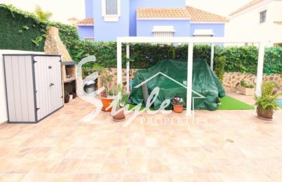 Resale - Villa - Orihuela-Costa - Villamartin