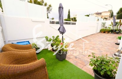 Resale - Villa - Orihuela-Costa - Villamartin