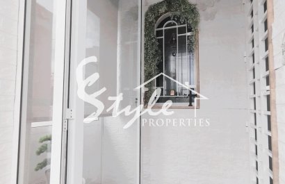 Resale - Villa - Orihuela-Costa - Villamartin