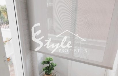 Resale - Villa - Orihuela-Costa - Villamartin