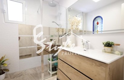 Resale - Villa - Orihuela-Costa - Villamartin