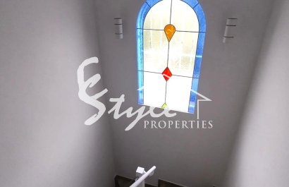 Resale - Villa - Orihuela-Costa - Villamartin