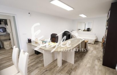 Resale - Villa - Orihuela-Costa - Villamartin