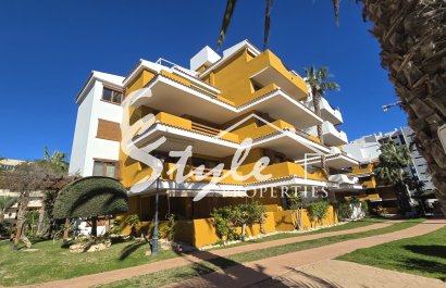 Resale - Apartamento - Punta Prima