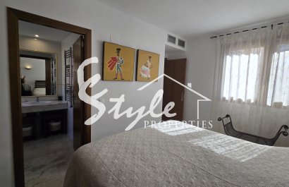 Resale - Apartamento - Punta Prima