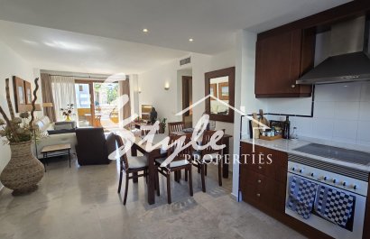 Resale - Apartamento - Punta Prima