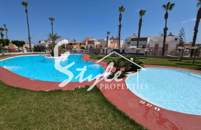 Resale - Semi-Detached Villa - Los Altos