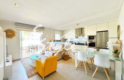 Resale - Apartamento - Punta Prima