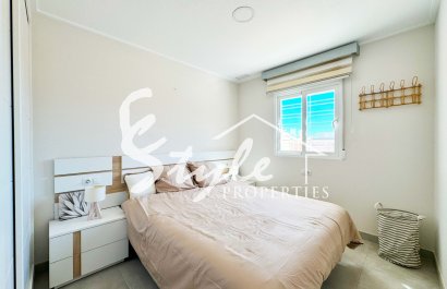 Resale - Apartamento - Punta Prima