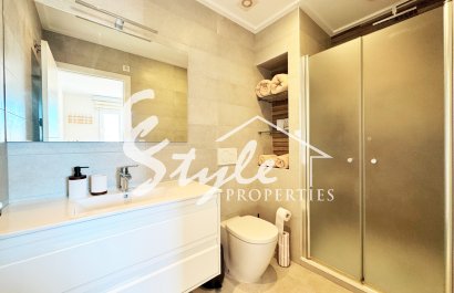 Resale - Apartamento - Punta Prima