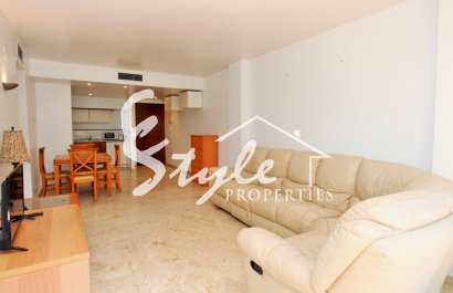Resale - Apartamento - Punta Prima