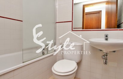 Resale - Apartamento - Punta Prima