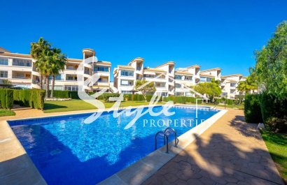 В продаже таунхаус 3 спальни с видом на море в Пунта Прима, Лос Альтос, Ориуэла Коста, Коста Бланка. ID2338