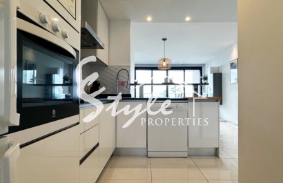 Resale - Apartamento - Punta Prima