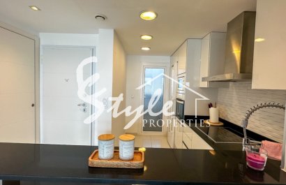 Resale - Apartamento - Punta Prima