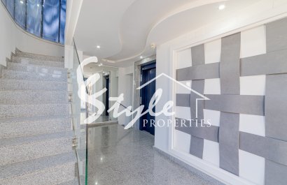 Resale - Apartamento - Punta Prima