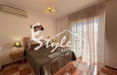 For sale: 2-bedroom townhouse in a residential complex with a swimming pool in Lomas de Cabo Roig, Los Dolses, Costa Blanca, Spain. ID2348