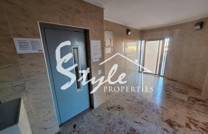 Resale - Apartamento - Torrevieja