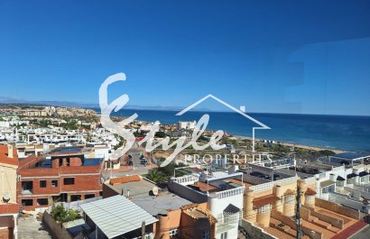 For sale fully renovated apartment with panoramic views in Torrevieja few steps from the sea, Costa Blanca, Spain. ID2349