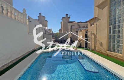 Вторичное жилье - Adosado - Orihuela-Costa - Вилламартин