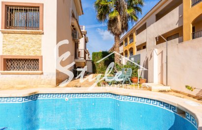 Resale - Villa - Villamartin, Orihuela Costa - Villamartin