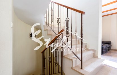 Resale - Villa - Villamartin, Orihuela Costa - Villamartin