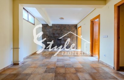 Resale - Villa - Villamartin, Orihuela Costa - Villamartin