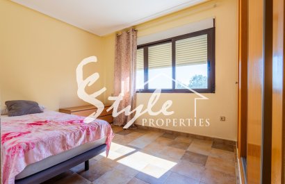 Resale - Villa - Villamartin, Orihuela Costa - Villamartin