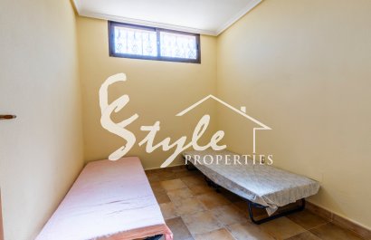 Resale - Villa - Villamartin, Orihuela Costa - Villamartin
