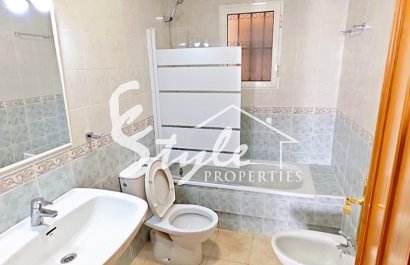 Resale - Apartamento - La Zenia
