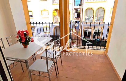 Resale - Apartamento - La Zenia