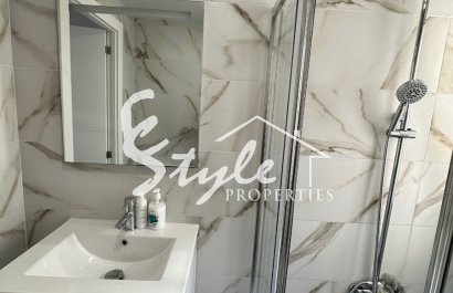 Resale - Apartamento - Torrevieja