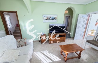 Resale - Villa - Villamartin, Orihuela Costa - Villamartin