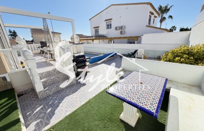 Resale - Villa - Villamartin, Orihuela Costa - Villamartin